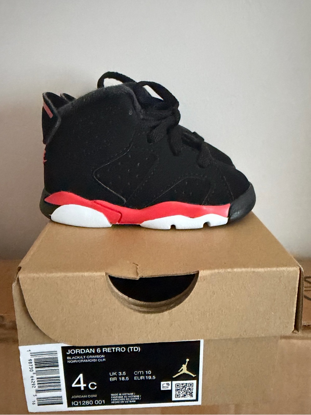 Jordan - Picture 2 of 2